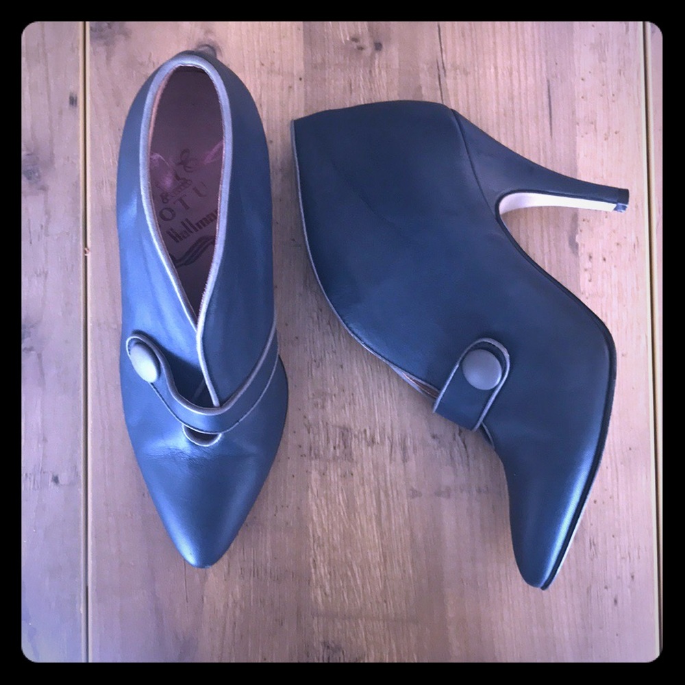 Lotus (UK Brand) Shoes